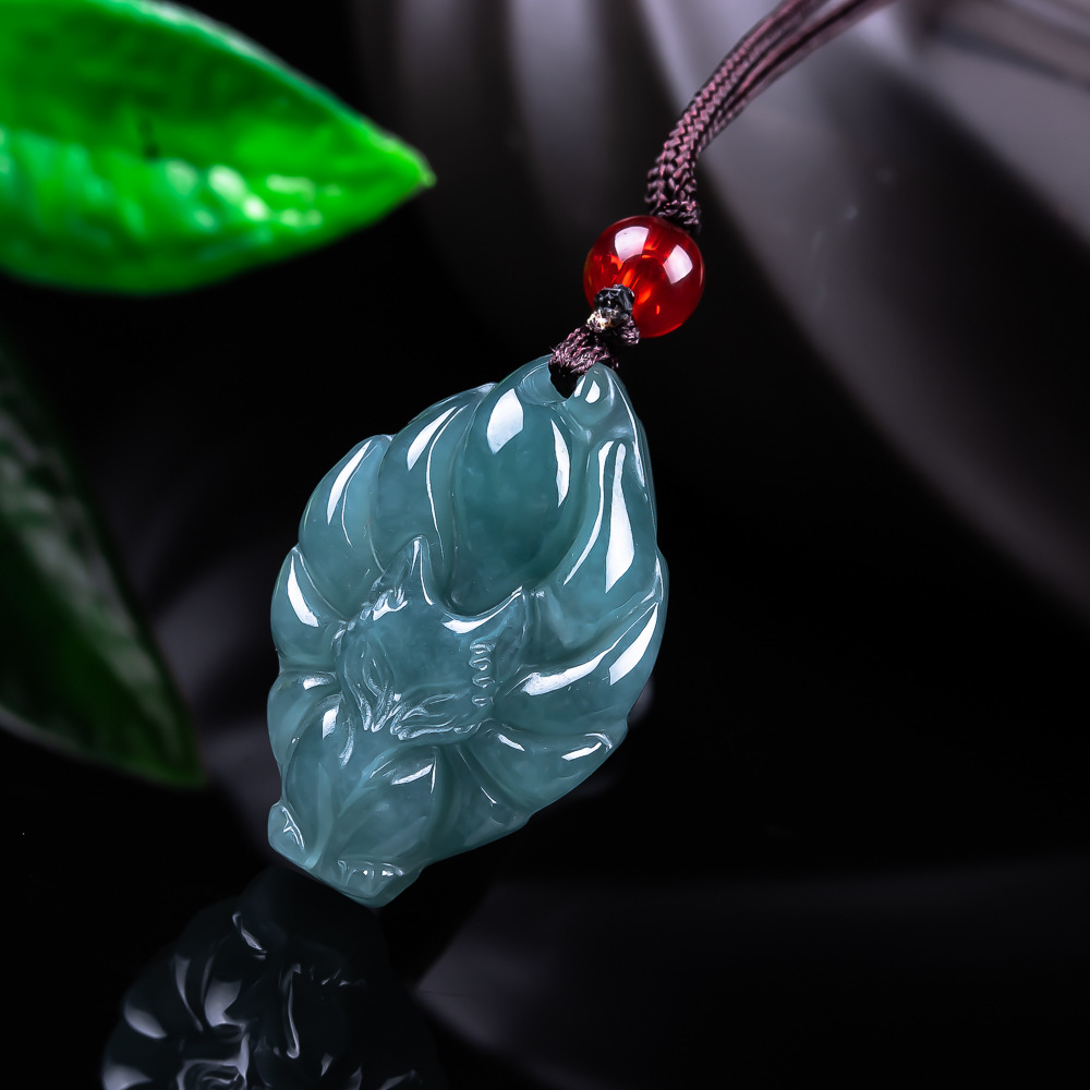 Vintage Necklace - Kalung Liontin Rubah Giok Burma Alami