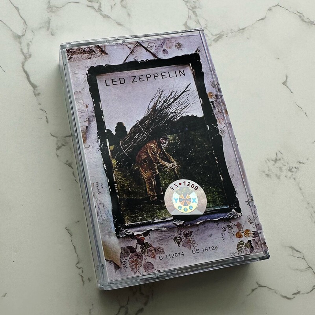 Vintage Collectibles & More Llc Photos - Kaset Musik Band Rock Klasik Led