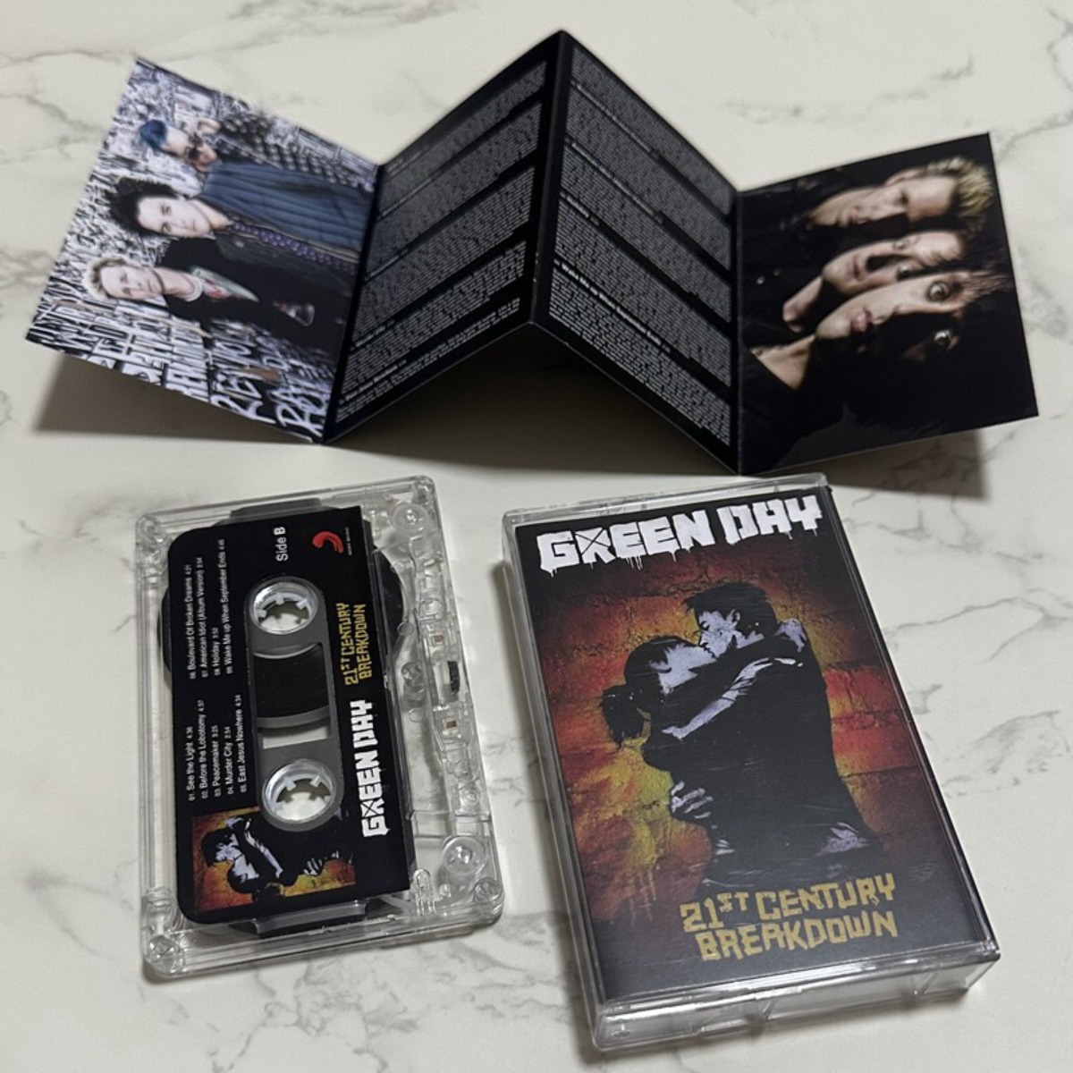 Green Day 21st Century Breakdo - Vintage Collectibles & More Llc Photos ulasan dan harga