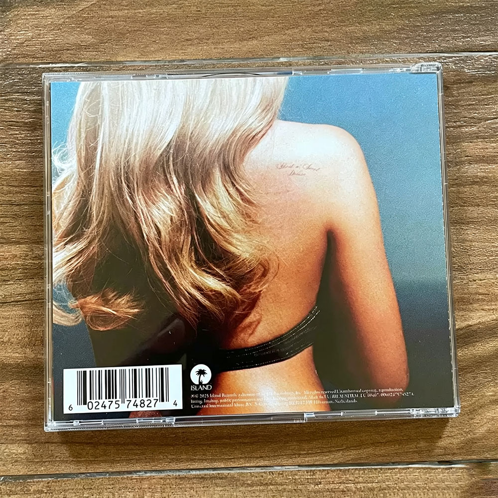 CD 'Short N' Sweet' - Album Mu - Vintage Collectibles & More Llc Photos ulasan dan harga