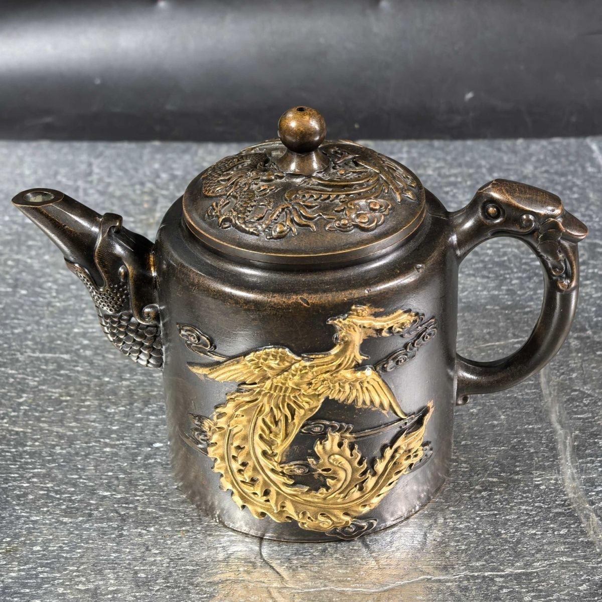 Teko Anggur & Teh Kuningan Ber - Collectible Vintage Wine ulasan dan harga